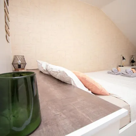 - Maison Lumineuse, Jardin, Parking Gratuit Casa vacanze *